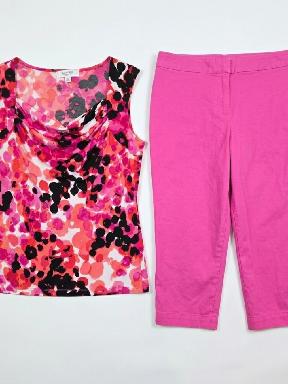 Women’s Pull-On St John Capri Pants in Vibrant Pink Size 14/Jones Studio L #109